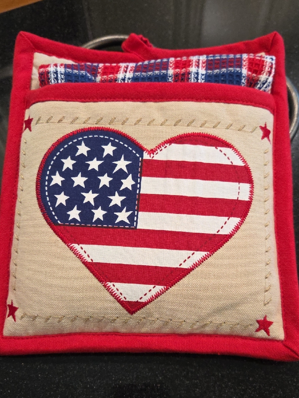 July 4th Set Of 2 Picnic Party Gift Dishcloth Potholder. - Picture 5 of 6